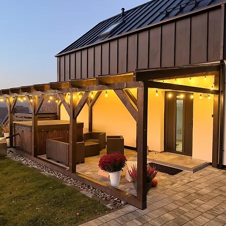 A Comfortable House In Kashubia For 5 People * Golubie